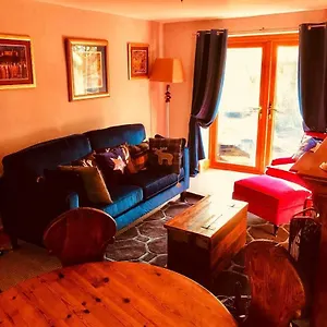 The Cottage, Grotton Hall, Lydgate, Holiday home Saddleworth